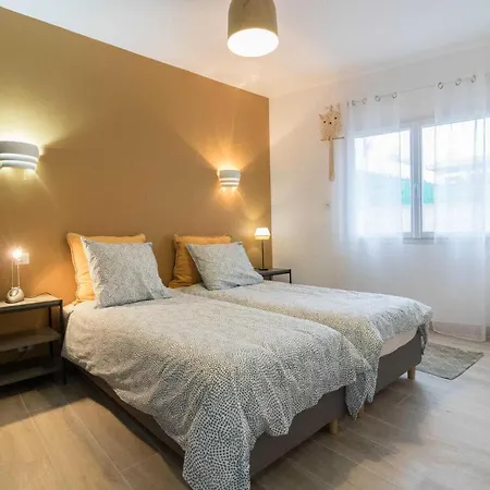 Holiday home De 2